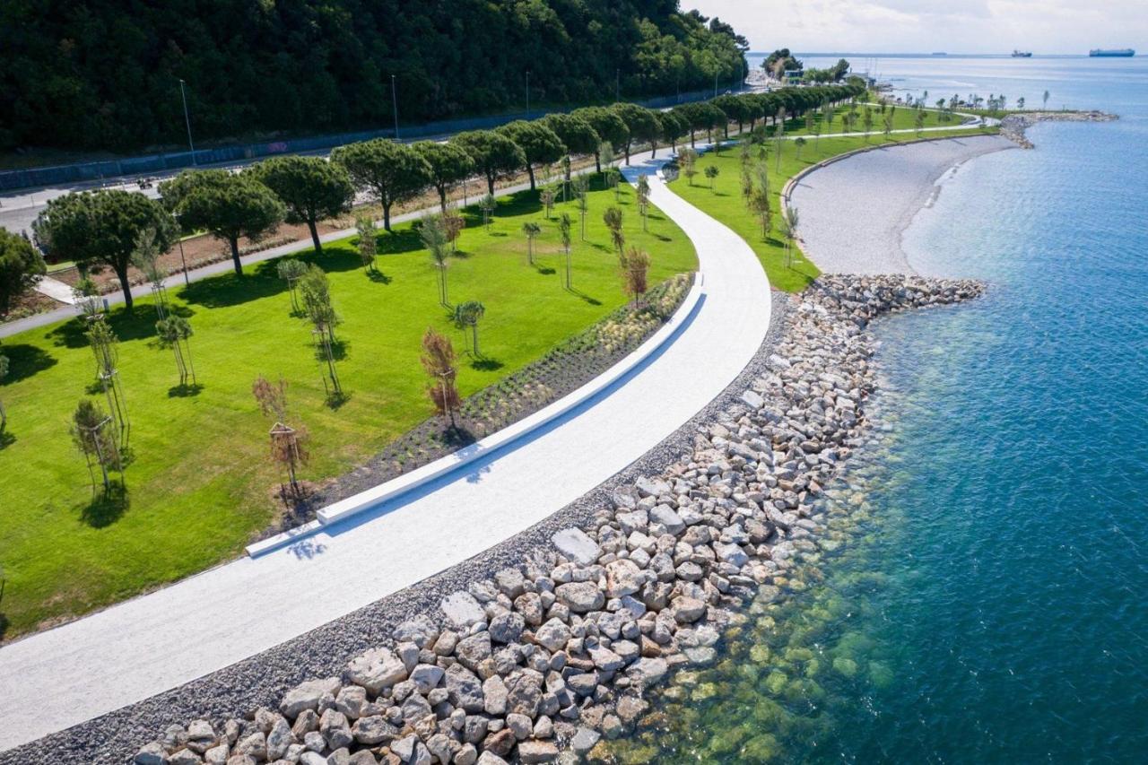 Apartma Ana Capodistria Esterno foto